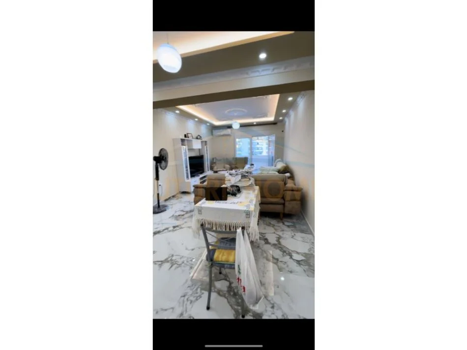 Durres, shitet apartament 2+1 Kati 3, 109 m² 175.000 € (Prane Gjykates, Durres)