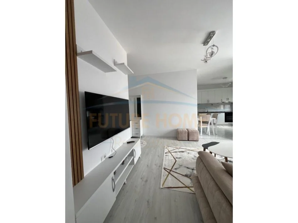 Tirane, jepet me qera apartament 2+1+Aneks Kati 7, 102 m² 900 € (Don Bosco)