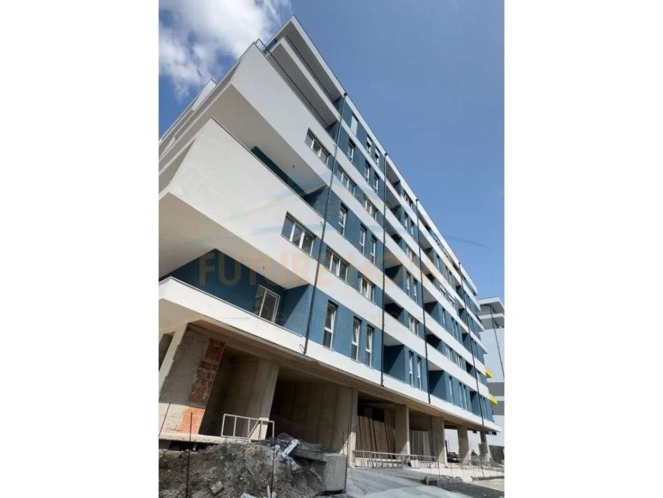 Tirane, shitet apartament 3+1 Kati 6, 132 m² 131.300 € (UNIVERS CITY, QTU)