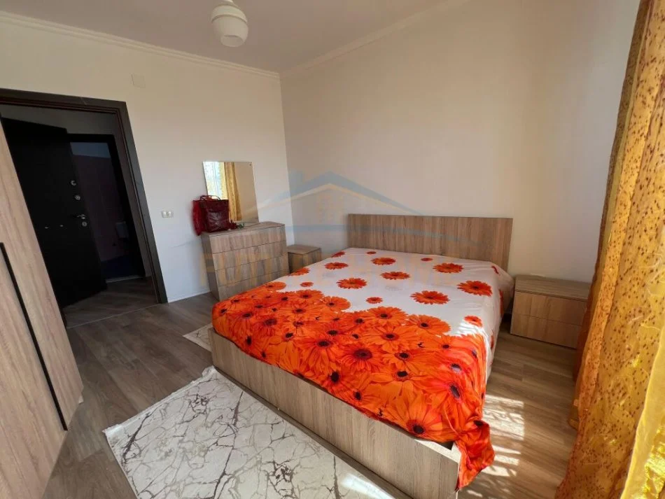 Tirane, shitet apartament 1+1+Ballkon Kati 9, 60 m² 78.000 € (Unaza e Re)
