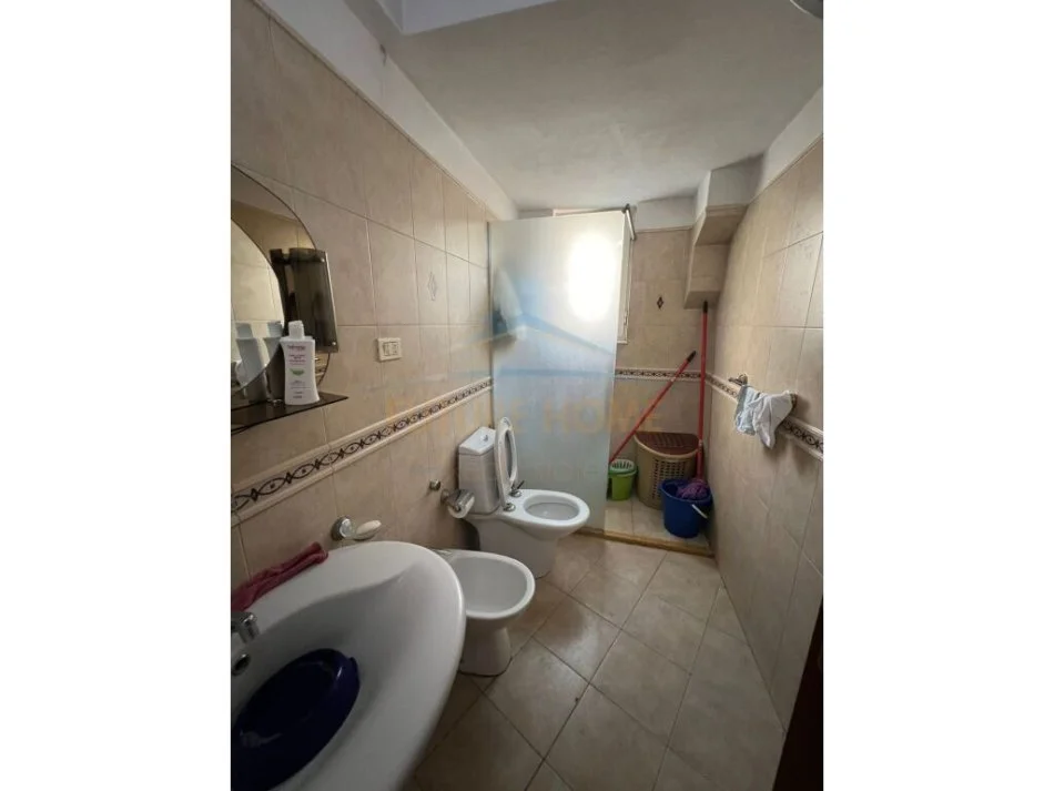 Tirane, shitet apartament 2+1+Aneks Kati 2, 87 m² 265.000 € (Sheshi Willson)