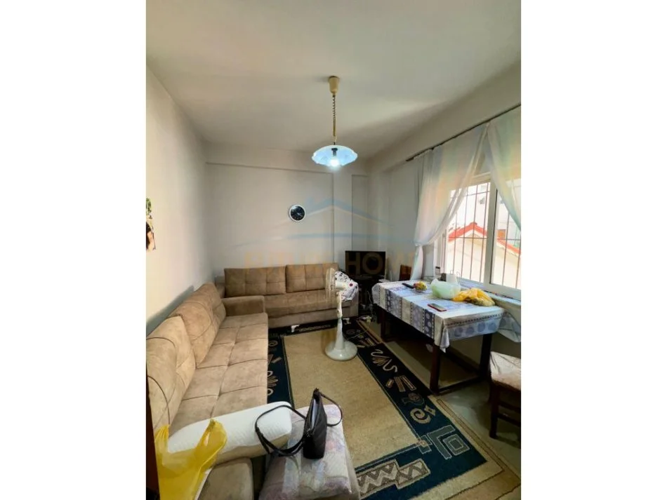 Tirane, shitet apartament 3+1+Ballkon Kati 2, 106 m² 190.000 € (Prokuroria)
