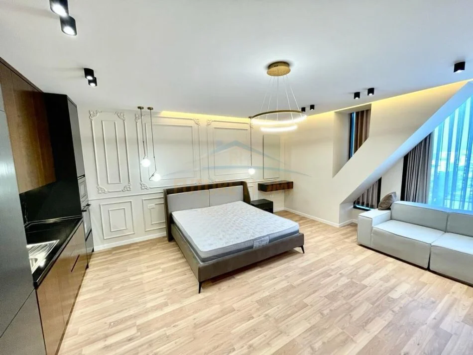 Tirane, jepet me qera garsonier 1+1 Kati 10, 52 m² 600 € (Rruga e Kavajes)