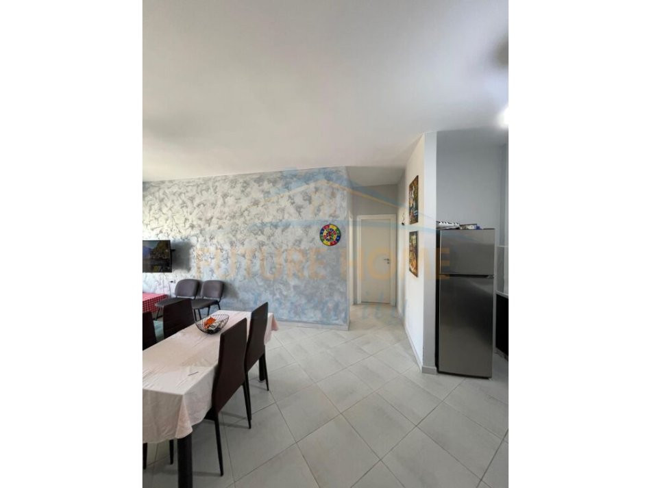 Vlore, shitet apartament 1+1+Ballkon Kati 3, 65 m² 95.700 € (Orikum)
