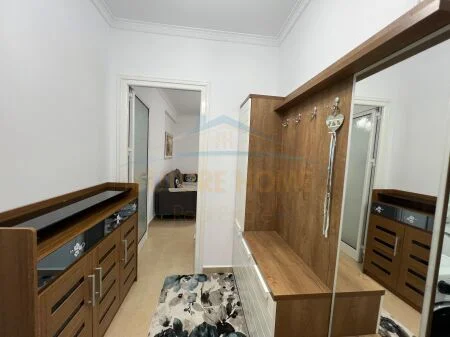 Tirane, shitet apartament 2+1 Kati 4, 77 m² (UNAZA E RE)