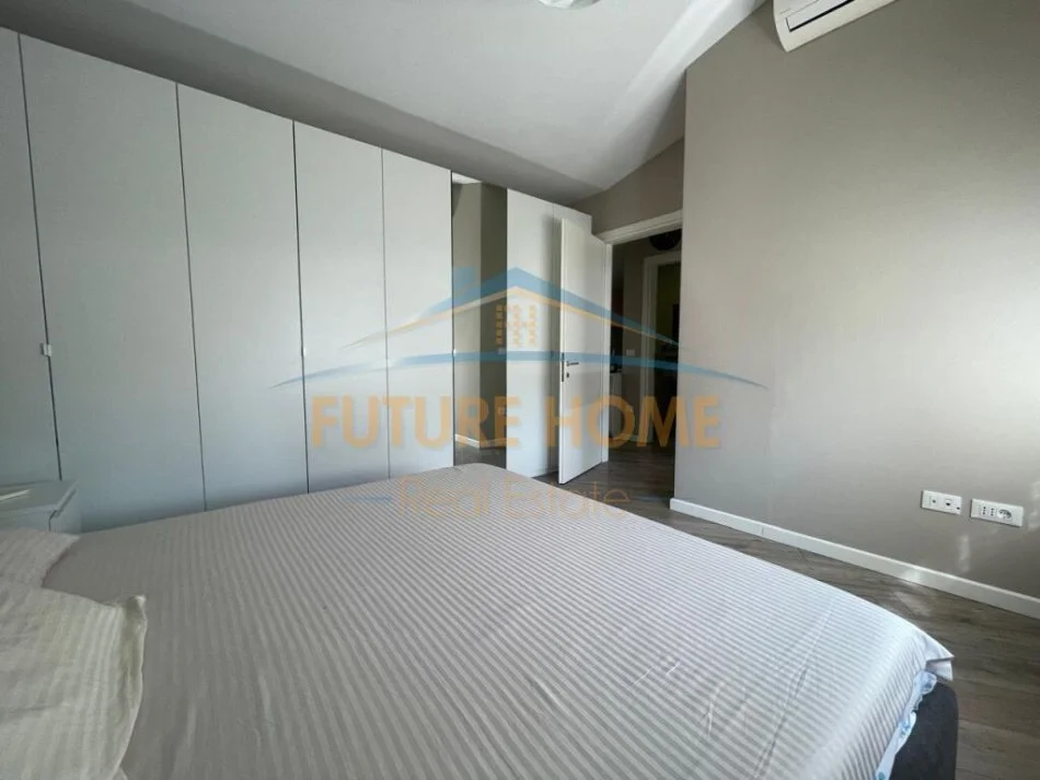 Tirane, jepet me qera apartament 2+1+Aneks+Ballkon Kati 2, 103 m² 1.150 € (Teg)