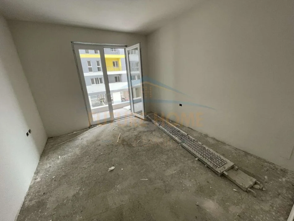Tirane, shitet apartament 2+1+Ballkon Kati 1, 105 m² 100.473 € (QTU)