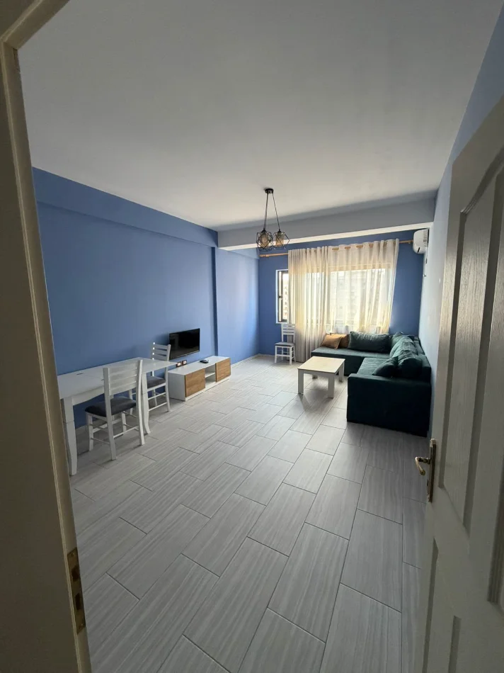 Tirane, jepet me qera apartament 1+1 Kati 4, 60 m² 500 € (Astir)