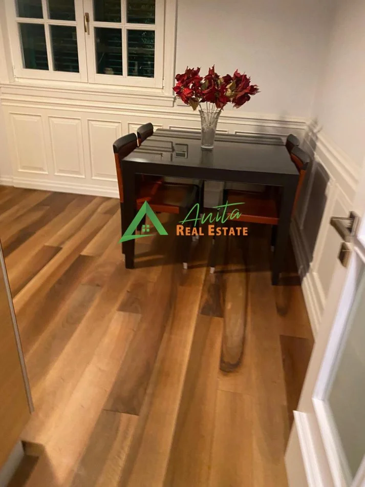 Tirane, jepet me qera apartament 1+1+Ballkon Kati 2, 75 m² 700 € (Afer Shkolles se Kuqe)