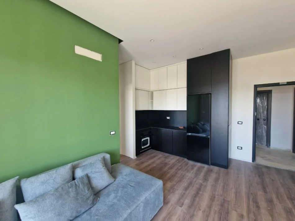 Tirane, jepet me qera apartament 1+1 Kati 5, 73 m² 700 € 