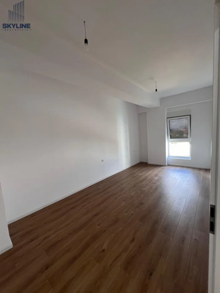 Tirane, shitet apartament 2+1 Kati 5, 94 m² 140.000 € (Ali Demi)