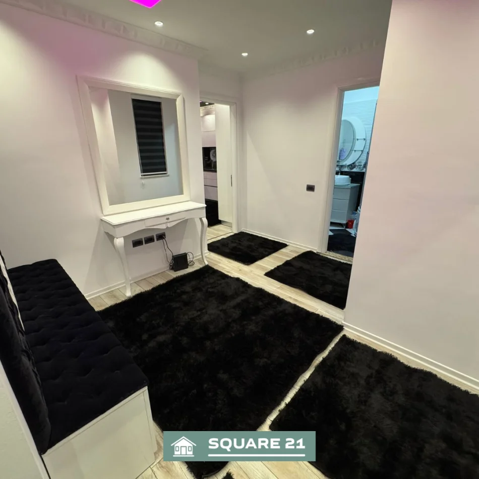 Tirane, jepet me qera apartament 2+1 Kati 4, 90 m² 500 € 