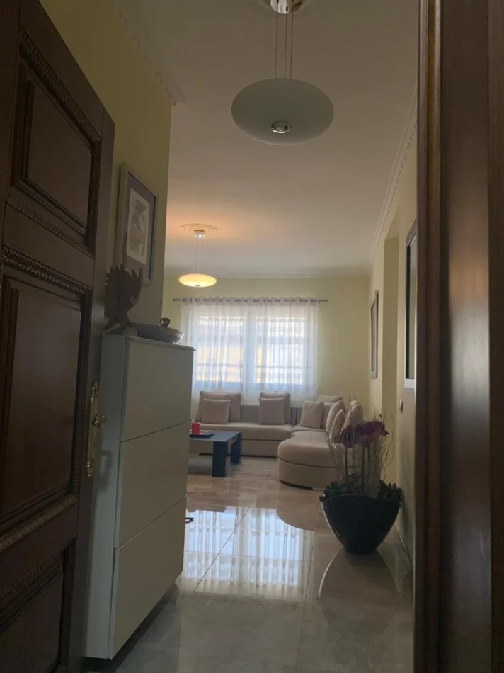 Tirane, jepet me qera apartament 2+1 Kati 6, 80 m² 530 € (Ish Parku , 21 Dhjetori)