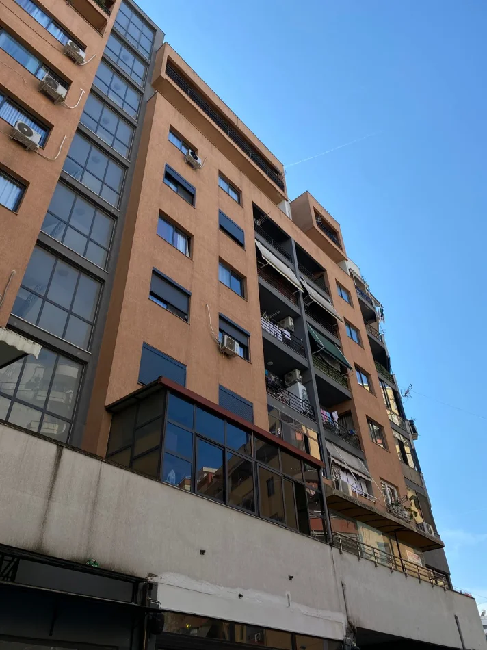 Tirane, shitet apartament 2+1 Kati 4, 121 m² 182.000 € 