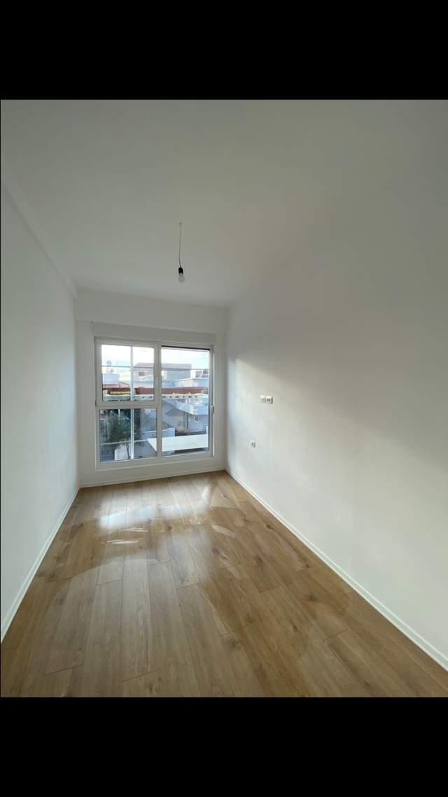Tirane, jepet me qera apartament Kati 3, 80 m² 500 Euro