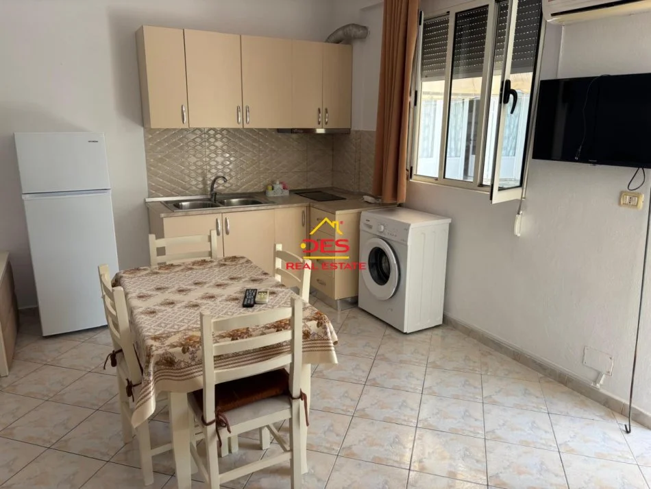 Radhime - Orikum, jepet me qera Vile Kati 0, 500 m² 40.000 € (Oroikum, Vlorë)