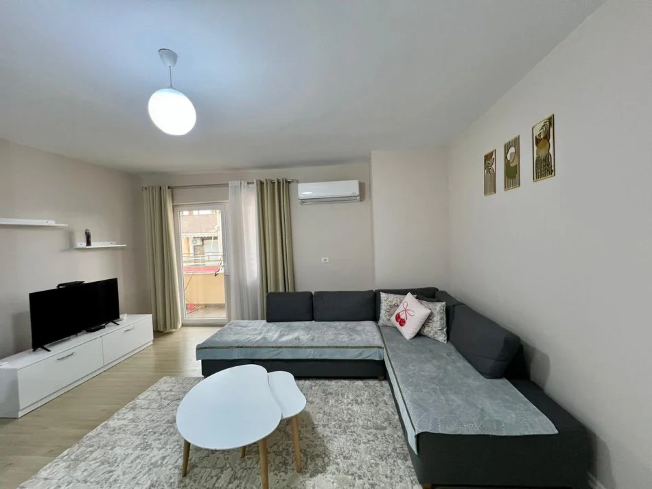Pogradec, shitet apartament 2+1+Ballkon Kati 8, 109 m² 135.000 € (Pogradec)