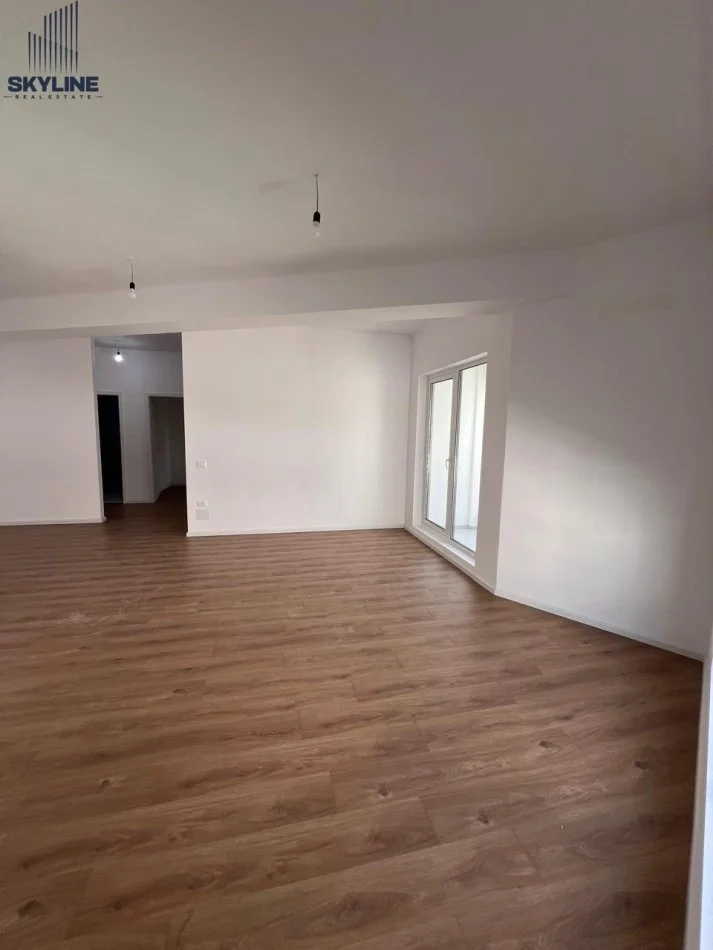 Tirane, shitet apartament 2+1 Kati 5, 94 m² 140.000 € (Ali Demi)
