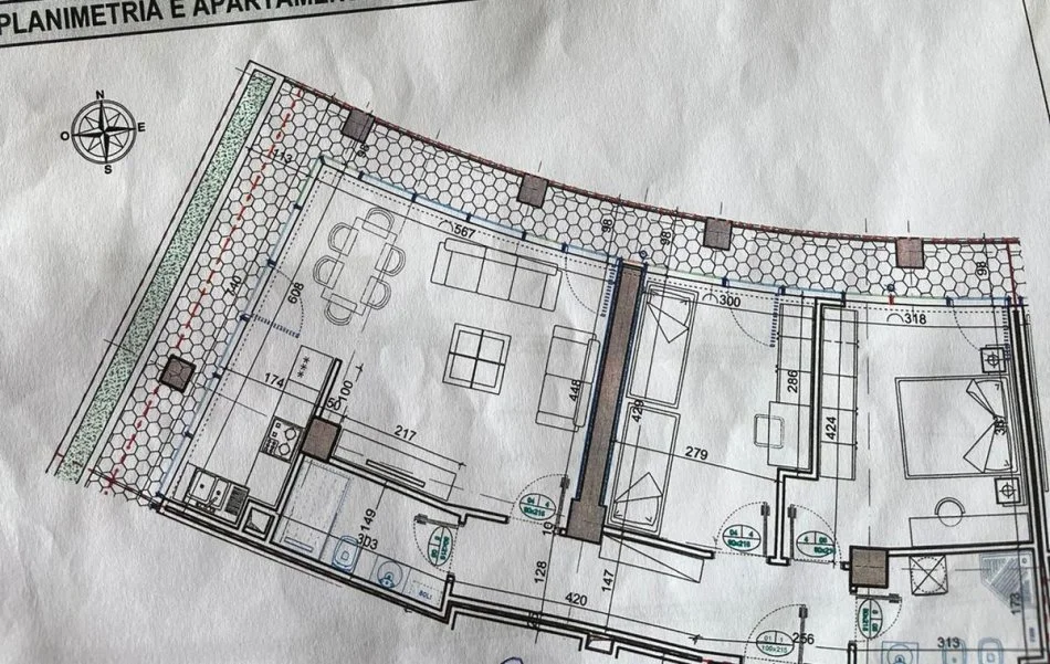 Tirane, jepet me qera zyre Kati 3, 125 m² 1.600 € (Liqeni Artificial)