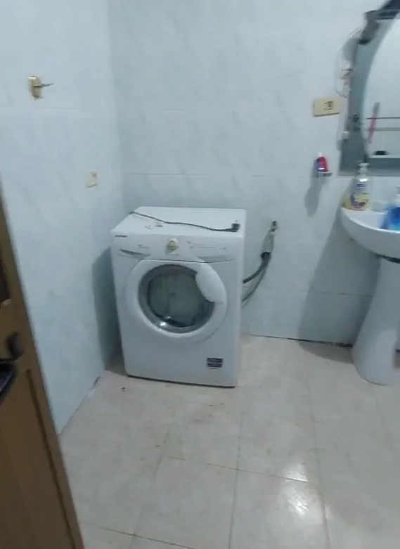 Tirane, jepet me qera apartament 2+1 Kati 1, 120 m² 350 € (Kinostudio)