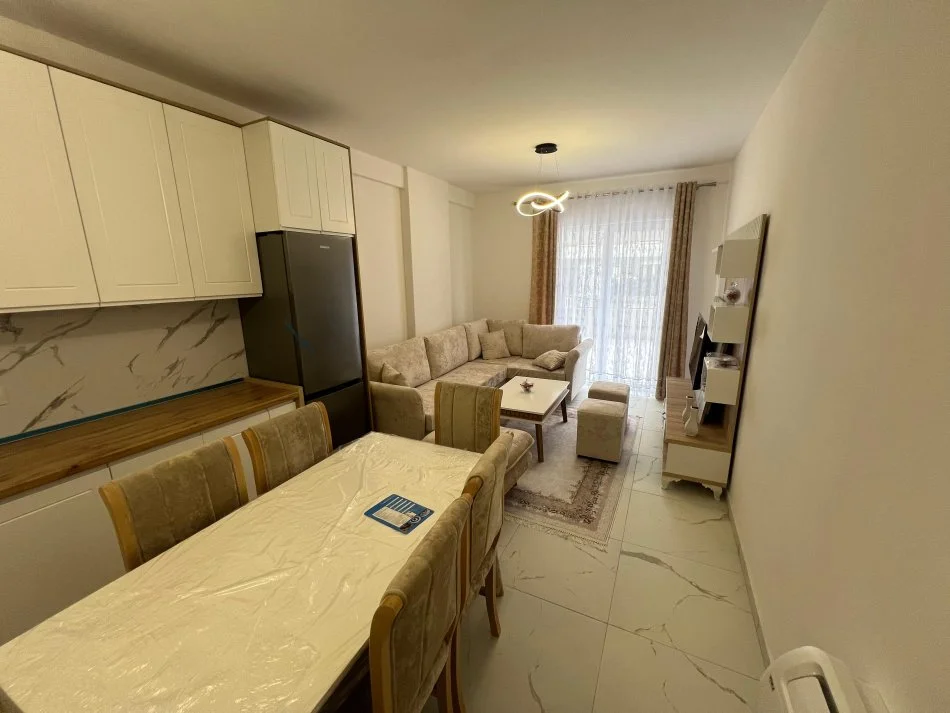 APARTAMENT 2+1 ME QIRA UNIVERS CITY - TIRANE