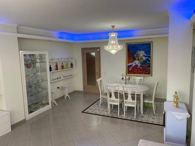 Tirane, shitet apartament Kati 5, 171 m² 291.000 Euro (PAZARI RI)