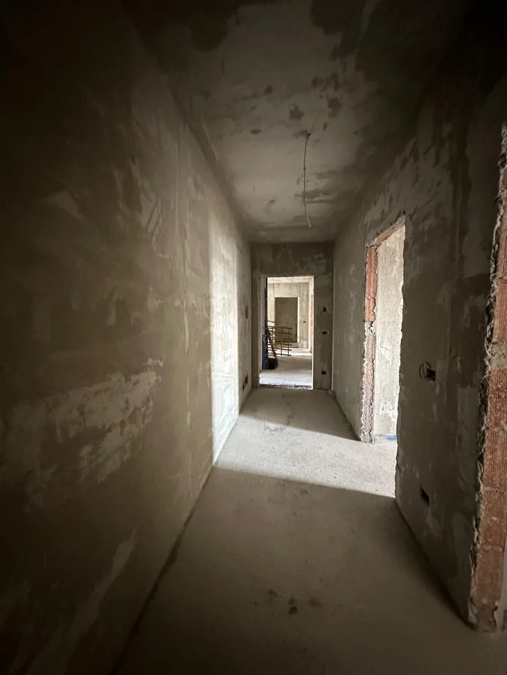 Tirane, shitet apartament 1+1+Aneks+Ballkon Kati 10, 66 m² 94.000 € (Rruga 5 Maj)