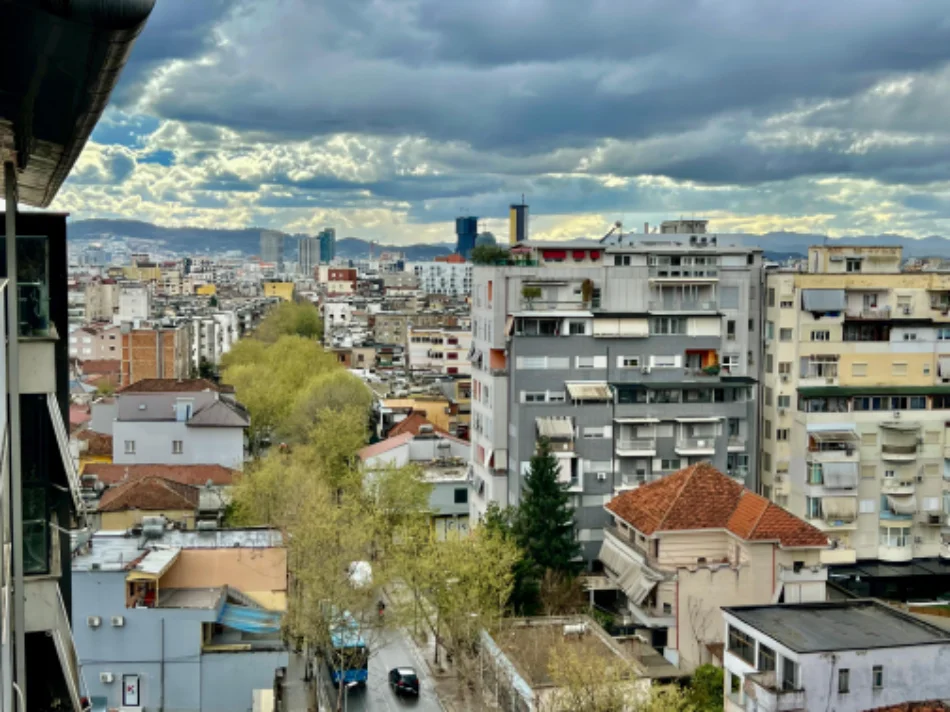 Tirane, shitet apartament+verande | Penthouse 3+1 Kati 7, 202 m² 580.000 € (5 Minuta nga Qendra E Tiranes)