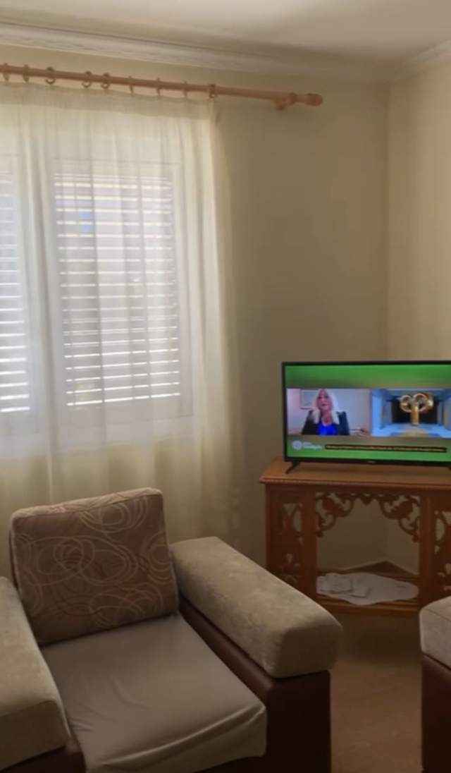 Tirane, jepet me qera apartament 1+1+BLK Kati 3, 56 m² 35.000 Leke (rruga Niko Avrami)