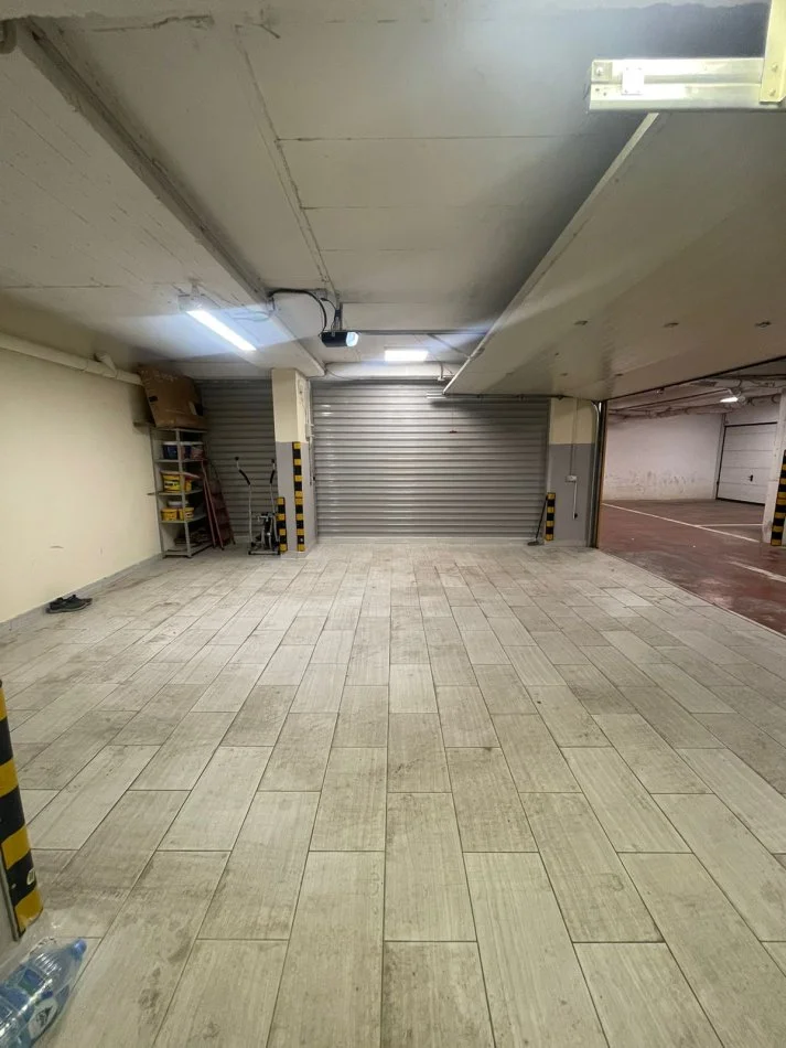 Tirane, jepet me qera apartament 3+1 Kati 6, 135 m² 1.200 € (Kopshti Zoologjik)