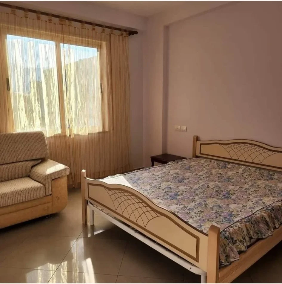 Tirane, jepet me qera apartament 2+1+Ballkon Kati 5, 100 m² 470 € (Don Bosko)