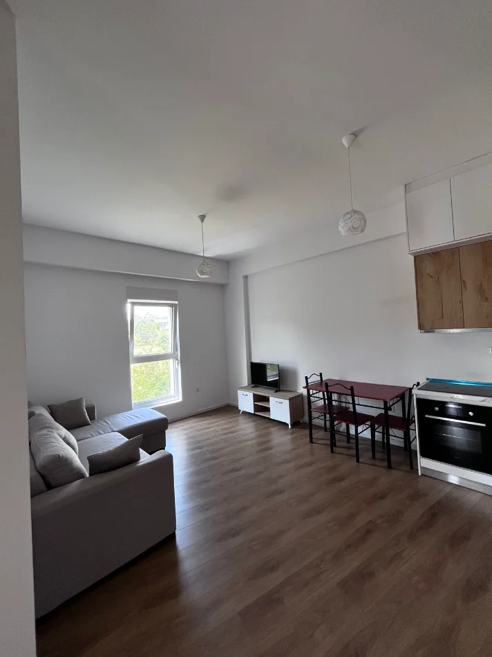 Tirane, shitet apartament 2+1+Aneks+Ballkon Kati 7, 75 m² 134.000 € (rruga ali demi)