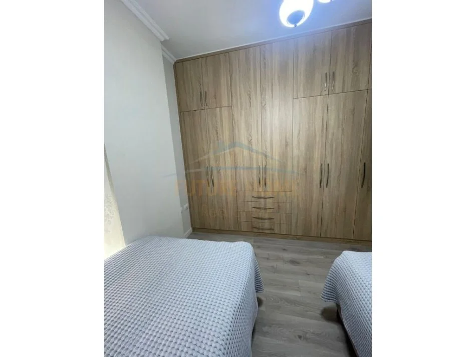 Tirane, shitet apartament 2+1 Kati 1, 89 m² 155.000 € (Porcelan)