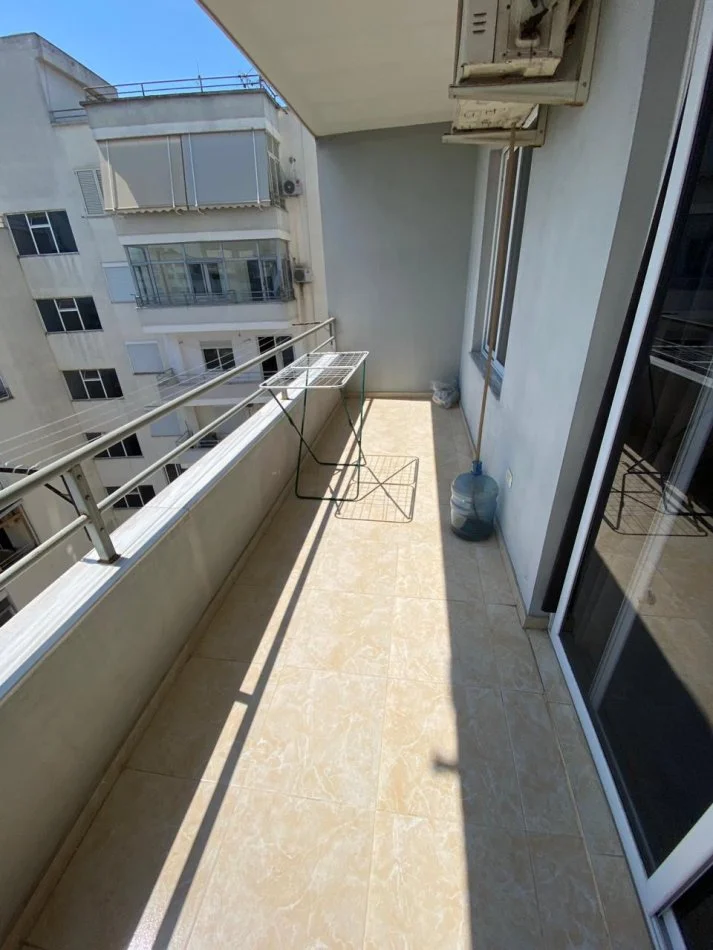 Tirane, jepet me qera apartament 2+1 Kati 7, 80 m² 450 € (Ecomarket Astir prane Wellit)