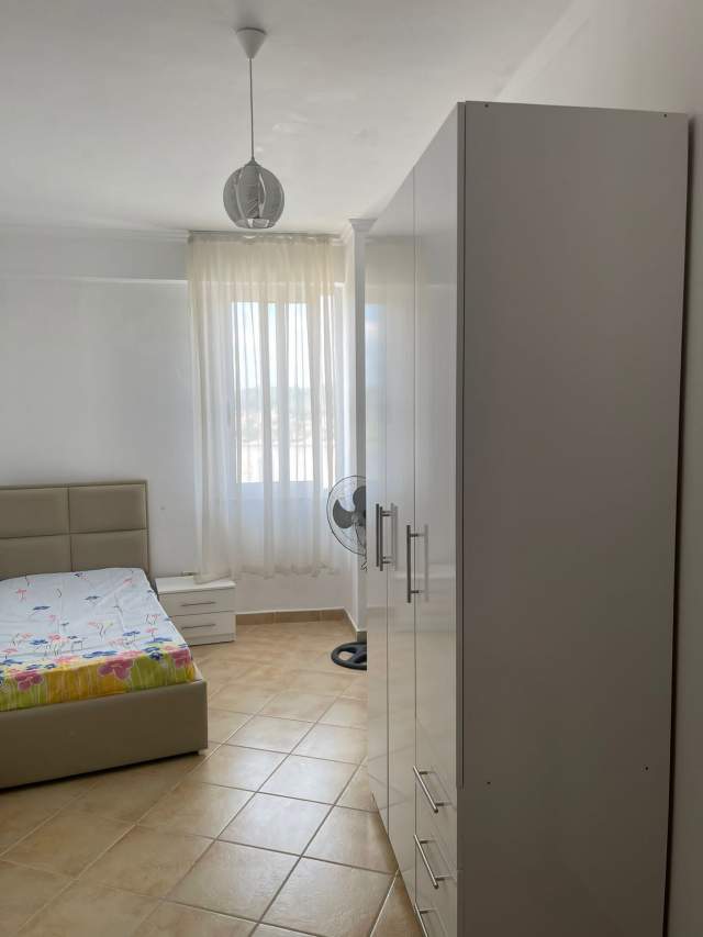 Tirane, jap me qera apartament 2+1+BLK Kati 8, 90 m² 350 Euro (Astir)