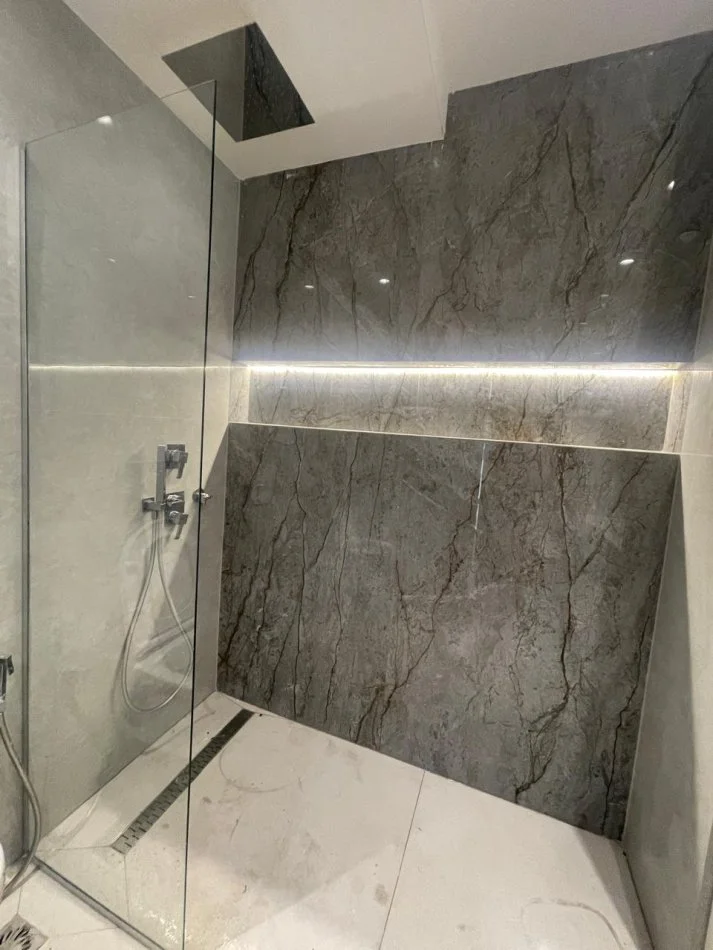 Shqiperi, jepet me qera apartament 2+1 Kati 3, 80 m² 680 € (SALIH BUDKA, tek Nisharaku)