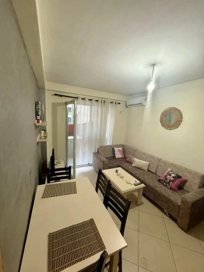 Tirane, shitet apartament 1+1+Aneks+Ballkon Kati 2, 58 m² 100.000 € (Teodor Keko)