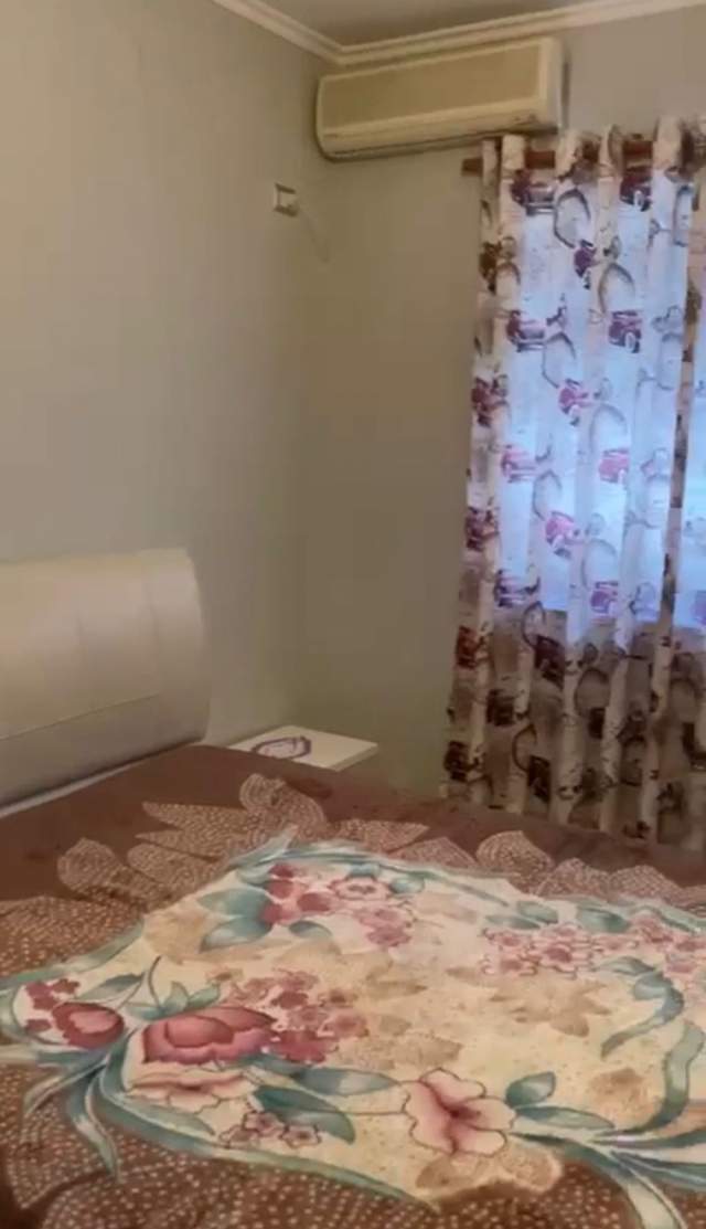 Tirane, jepet me qera apartament 3+1 Kati 2, 90 m² 350 Euro (Sheshi Shtraus)