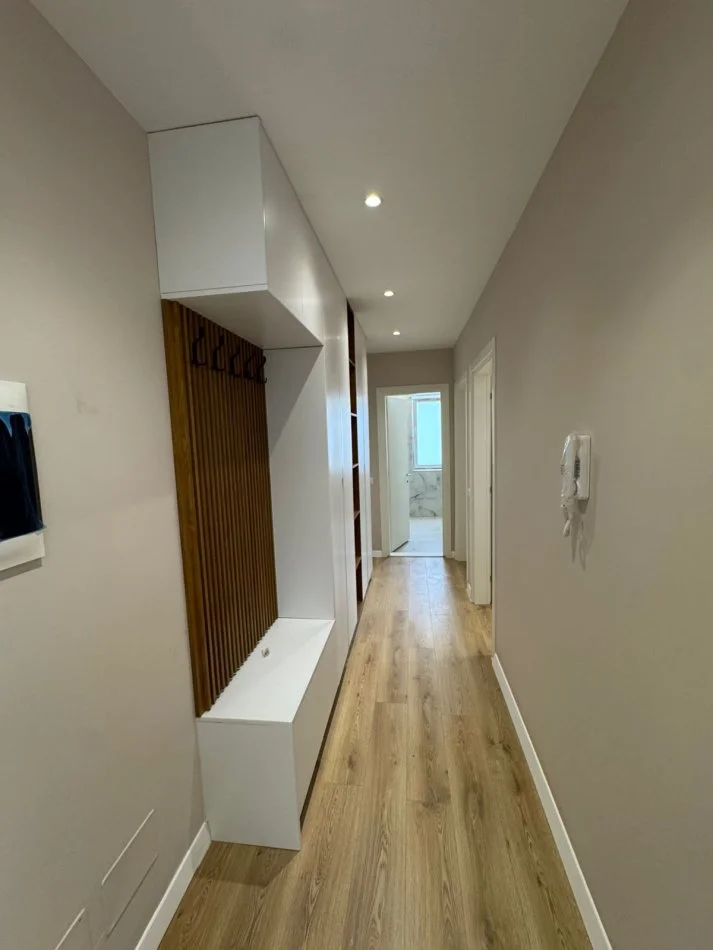 Tirane, shitet apartament 2+1+Ballkon Kati 2, 100 m² 160.000 € (Univers City Pamje Parku Totalisht Investuar + Post Parkimi)