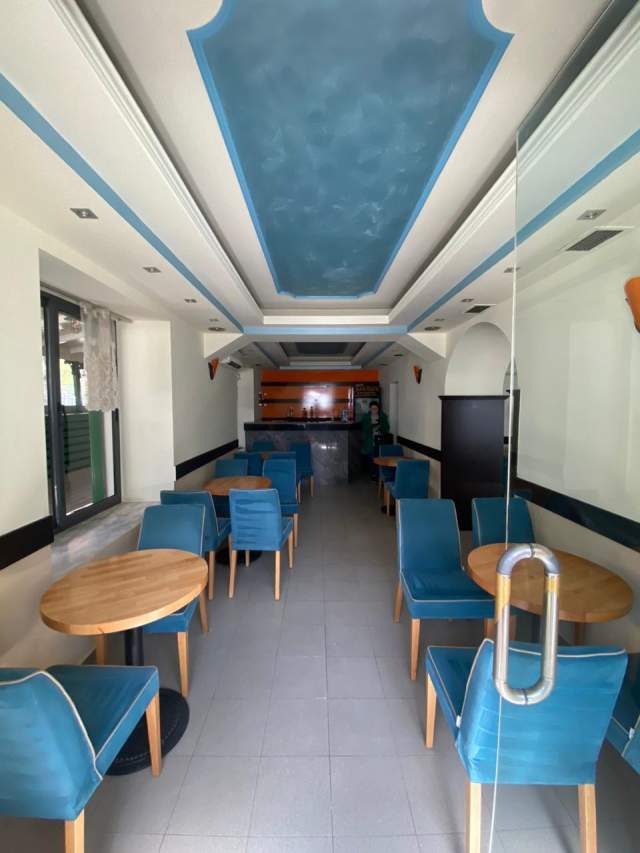 Tirane, jepet me qera lokal Kati 0, 150 m² 600 Euro (rruga e dibres)