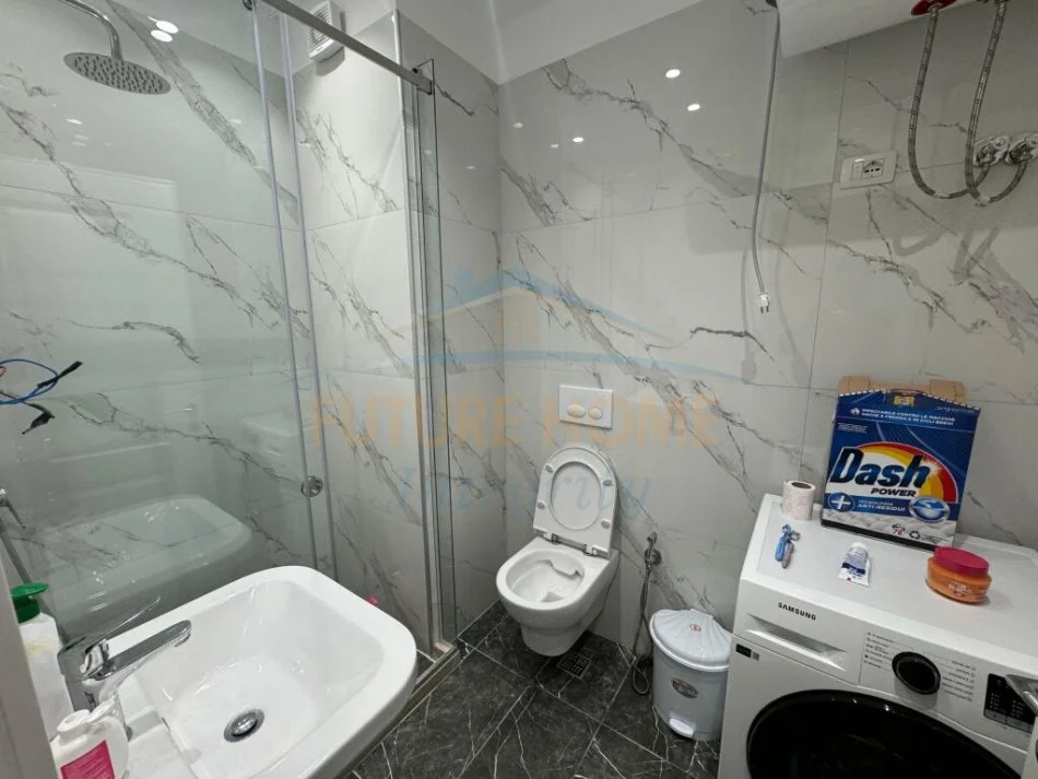 Tirane, jepet me qera 2+1+Ballkon Kati 5, 107 m² 750 € (Don Bosko)