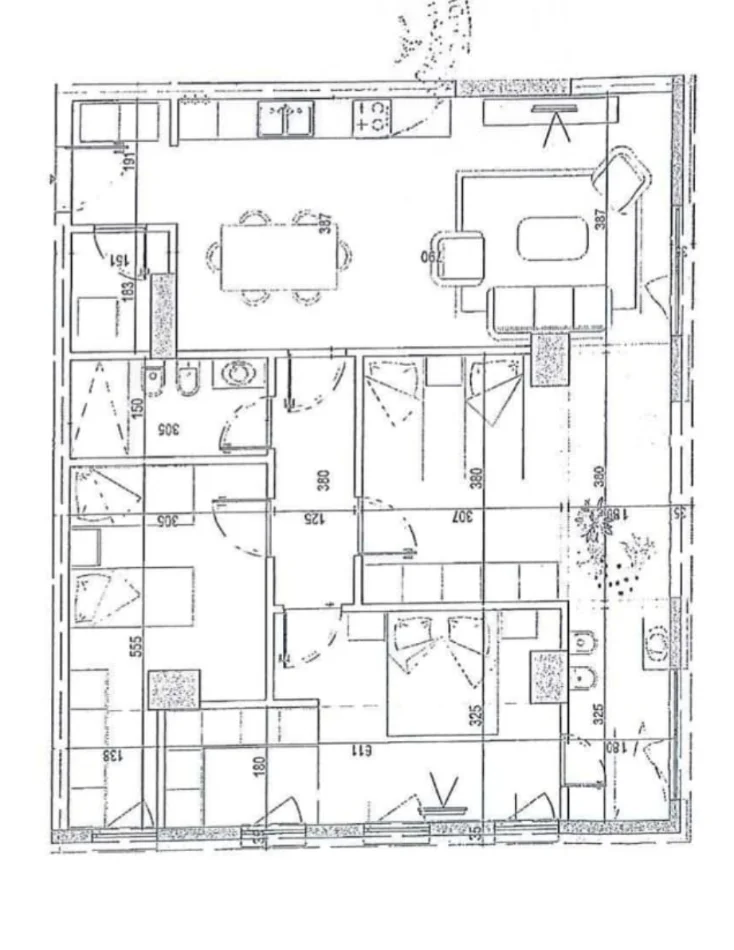 Tirane, shitet apartament 3+1 , 141 m² 360.000 € (komuna e parisit)