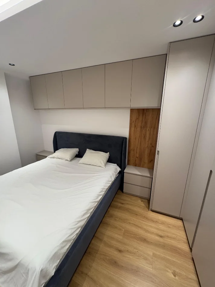 Tirane, jap me qera apartament 1+1+Ballkon Kati 6, 66 m² 420 € (Rruga Pasho Hysa)