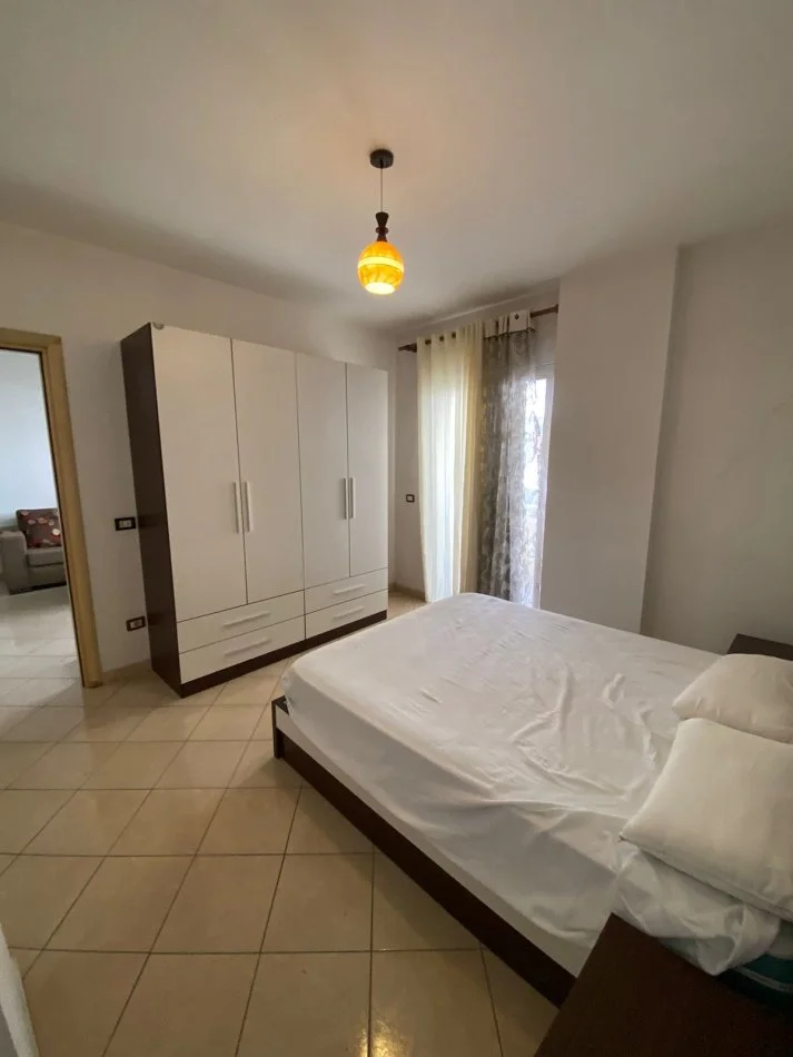Tirane, shitet apartament 1+1 Kati 2, 75 m² 85.000 € (Casa Italia)