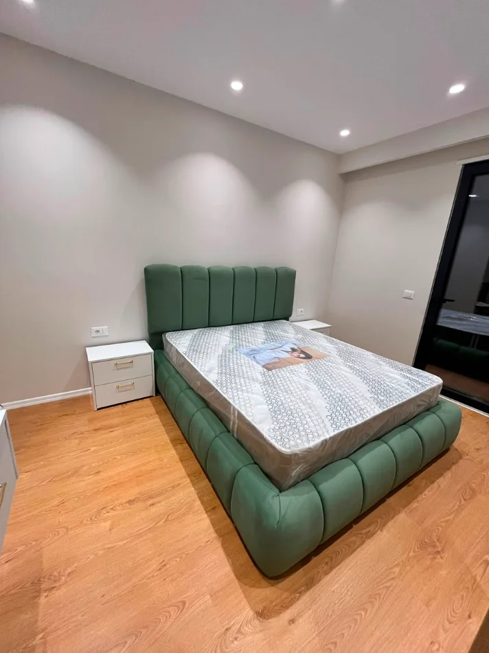 Tirane, jepet me qera apartament 2+1 Kati 7, 100 m² 800 € (Don Bosko)
