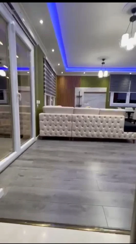 Durres, shitet Vile 3+1+Aneks+Ballkon Kati 2, 212 m² 300.000 € 