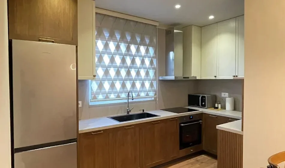 Tirane, jepet me qera apartament 2+1 Kati 2, 76 m² 700 € 