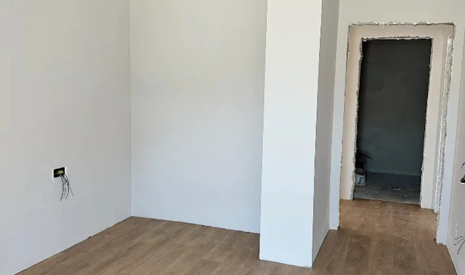 Tirane, jepet me qera ambjent biznesi Kati 2, 117 m² 1.900 € 