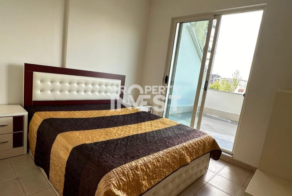 Tirane, shitet apartament 2+1+Ballkon Kati 4, 95 m² 170.000 € (Komuna e Parisit)