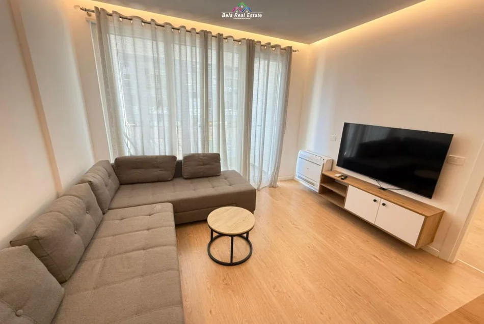 Tirane, jepet me qera apartament 1+1 Kati 1, 63 m² 700 € (Fiori Di Bosco)
